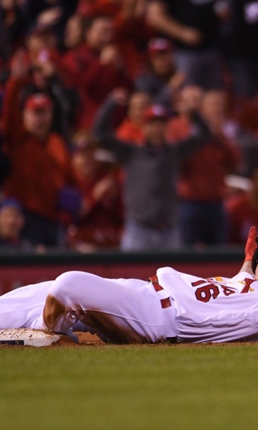 St. Louis Cardinals: Kolten Wong is Better at the Plate than You Think